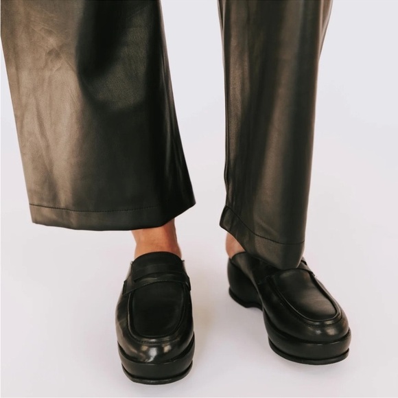 NWOB Free People Winston Black Leather
Platform Loafers Mules size 36 US 6 - Picture 3 of 15